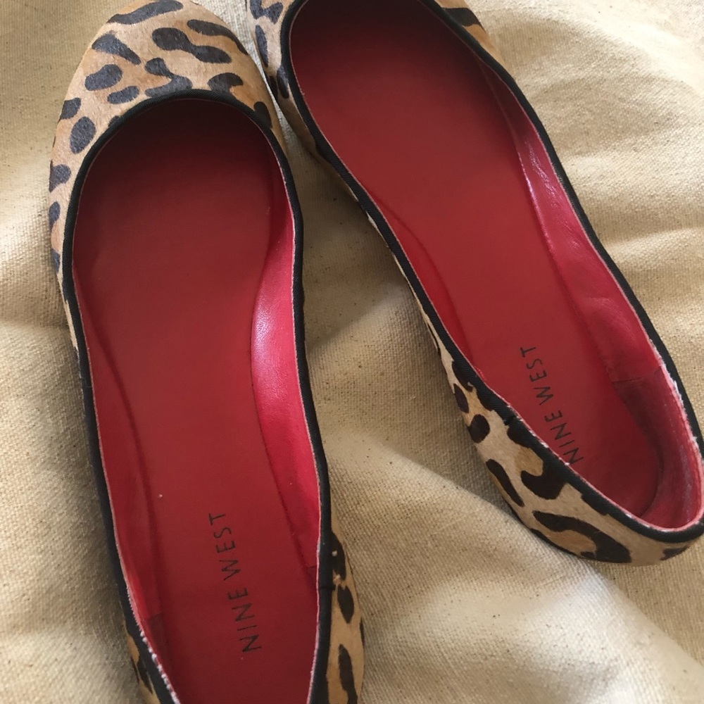 Nine West cow Hide Flats 8.5 M